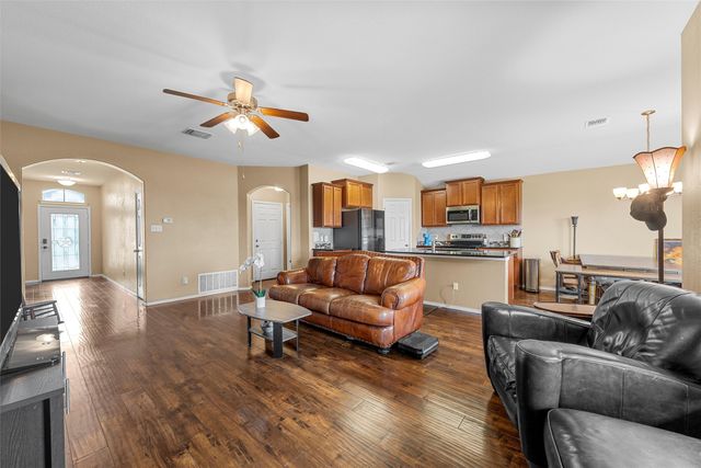 3200 Skinner Drive, Waco, TX 76655
