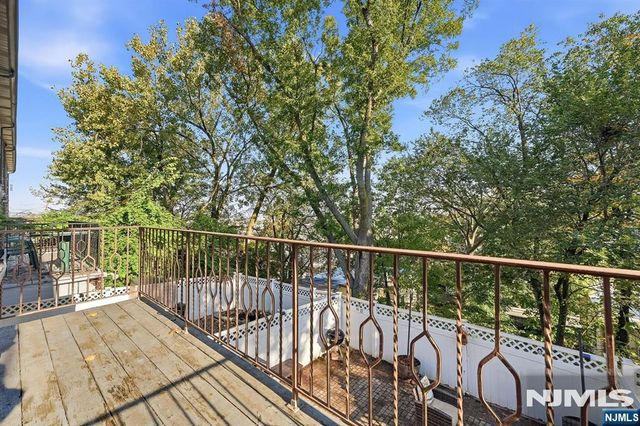 3634 Lincoln Terrace, North Bergen, NJ 07047