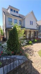 983 Azalee Wharton NW Avenue, Atlanta, GA 30318