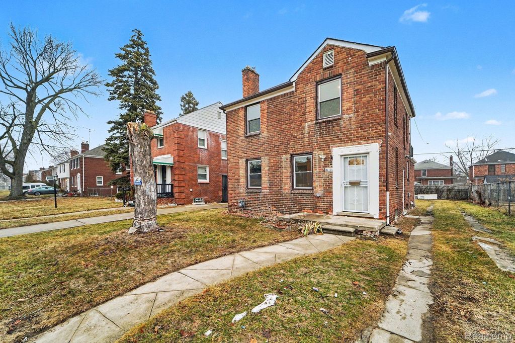 16814 Strathmoor Street, Detroit, MI 48235