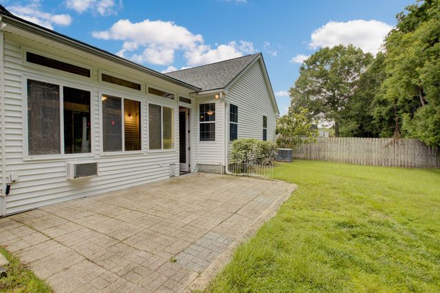 6040 Fieldstone Circle, Charleston, SC 29414
