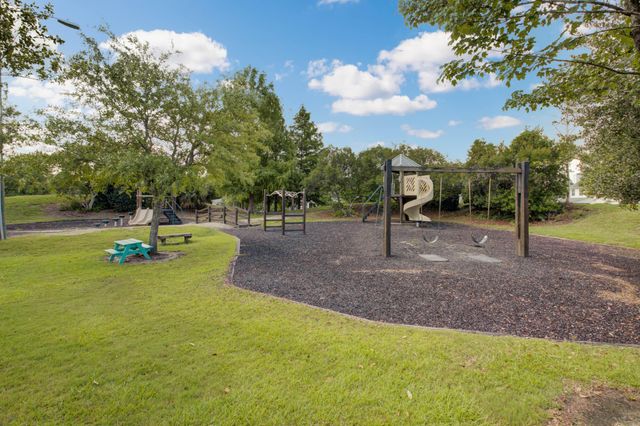 6040 Fieldstone Circle, Charleston, SC 29414