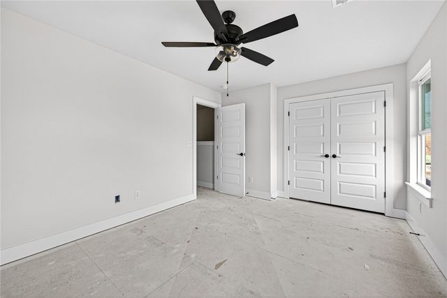 1410 S Yampa Bend, Fayetteville, AR 72701