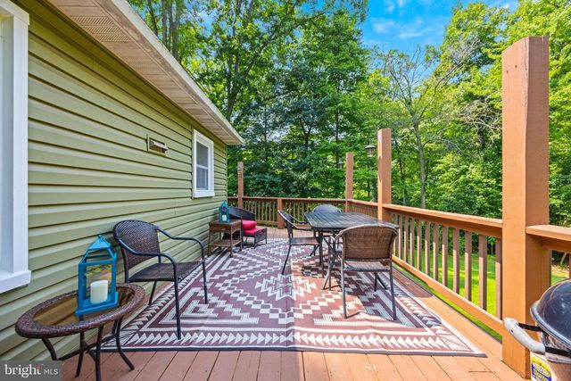 2205 GREEN HAVEN WAY, Hampstead, MD 21074