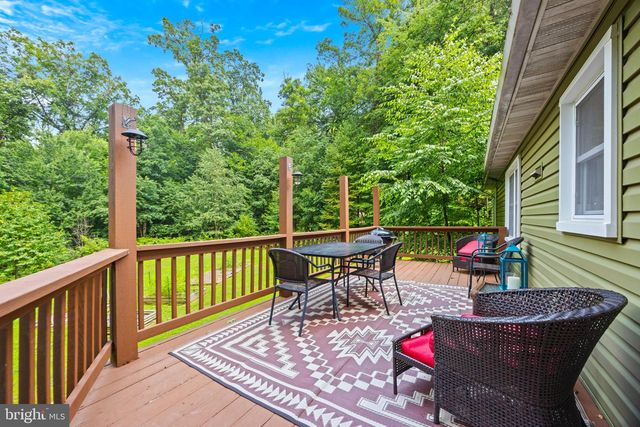 2205 GREEN HAVEN WAY, Hampstead, MD 21074