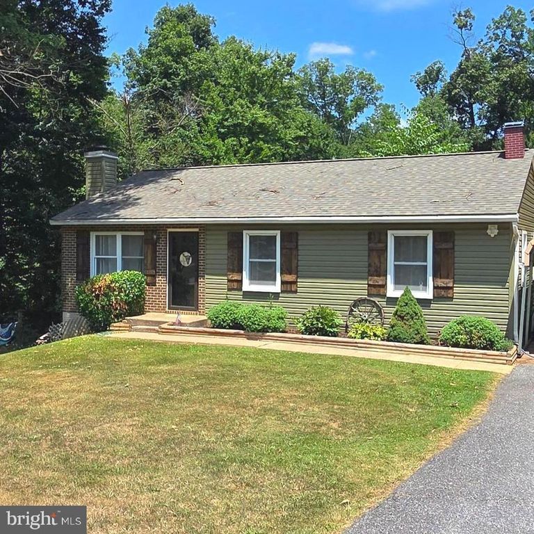 2205 GREEN HAVEN WAY, Hampstead, MD 21074