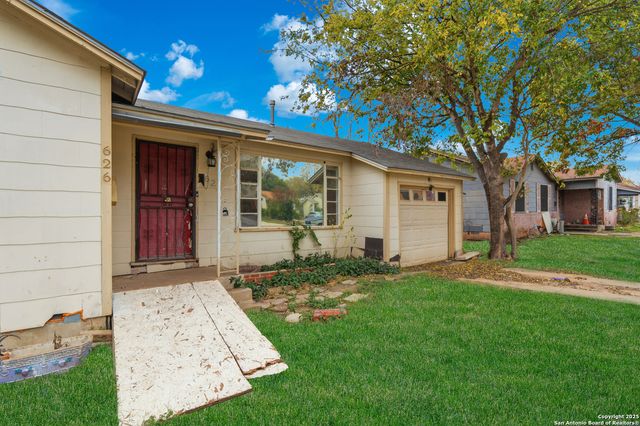 626 Glamis, San Antonio, TX 78223