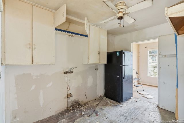 626 Glamis, San Antonio, TX 78223