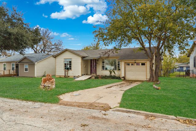 626 Glamis, San Antonio, TX 78223