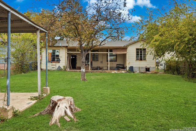 626 Glamis, San Antonio, TX 78223