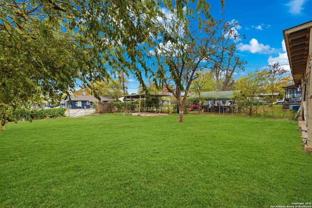 626 Glamis, San Antonio, TX 78223