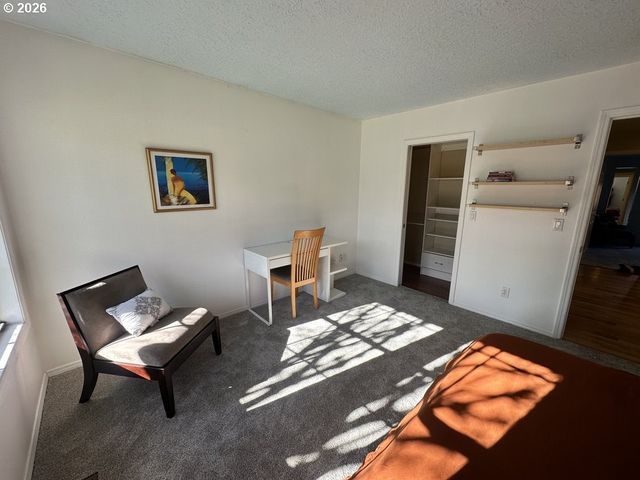 14441 Ne MORRIS Ct, Portland, OR 97230