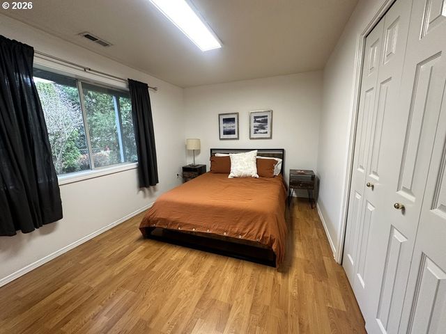 14441 Ne MORRIS Ct, Portland, OR 97230
