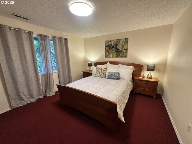 14441 Ne MORRIS Ct, Portland, OR 97230