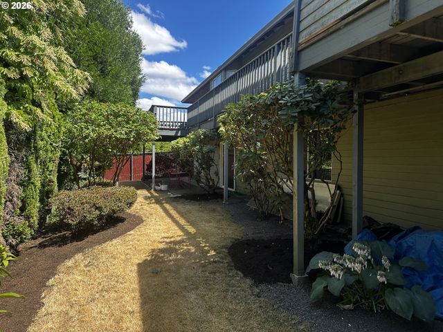 14441 Ne MORRIS Ct, Portland, OR 97230