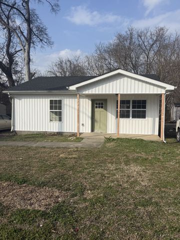 507 E State St, Murfreesboro, TN 37130