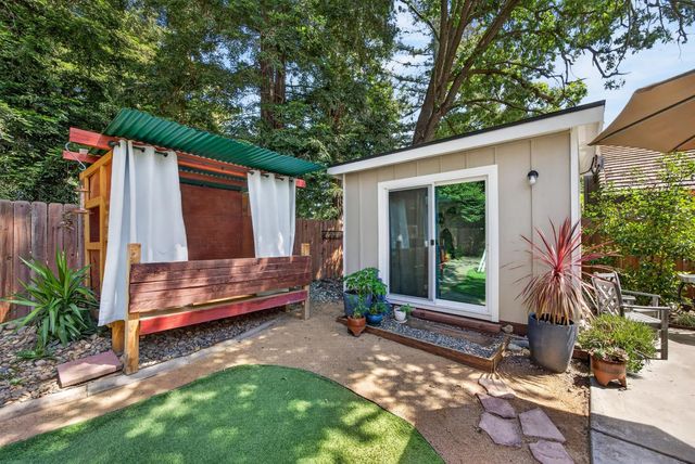 9509 Big Timber Dr, Elk Grove, CA 95758