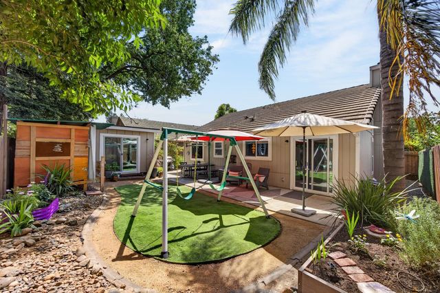 9509 Big Timber Dr, Elk Grove, CA 95758