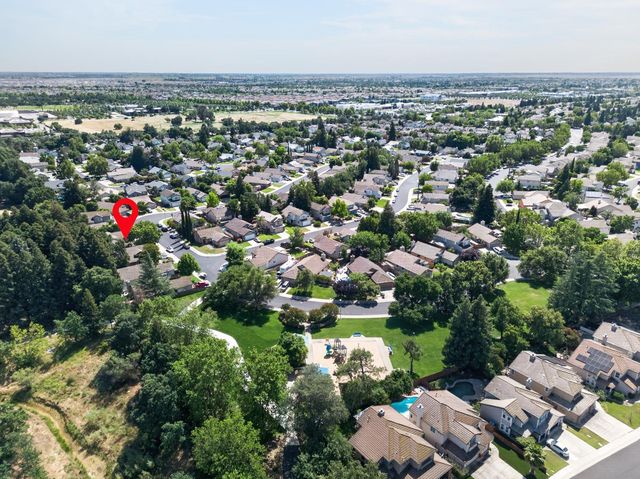 9509 Big Timber Dr, Elk Grove, CA 95758