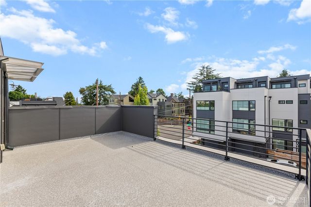 1302 30th Avenue S, Seattle, WA 98144