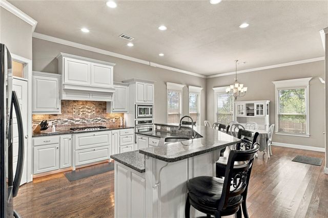 4202 NE Kenton Avenue, Bentonville, AR 72712