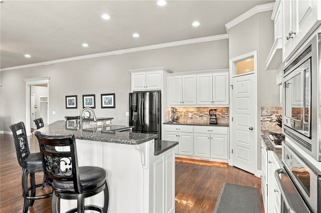 4202 NE Kenton Avenue, Bentonville, AR 72712