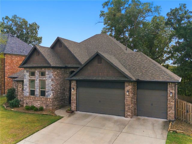 4202 NE Kenton Avenue, Bentonville, AR 72712