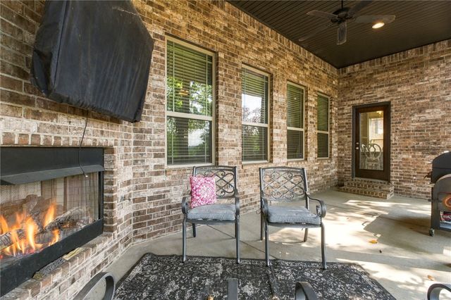 4202 NE Kenton Avenue, Bentonville, AR 72712