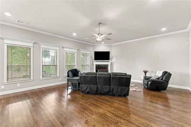 4202 NE Kenton Avenue, Bentonville, AR 72712