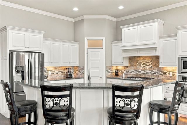 4202 NE Kenton Avenue, Bentonville, AR 72712