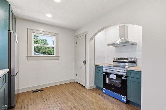 1532 E Tabor Street, Indianapolis, IN 46203