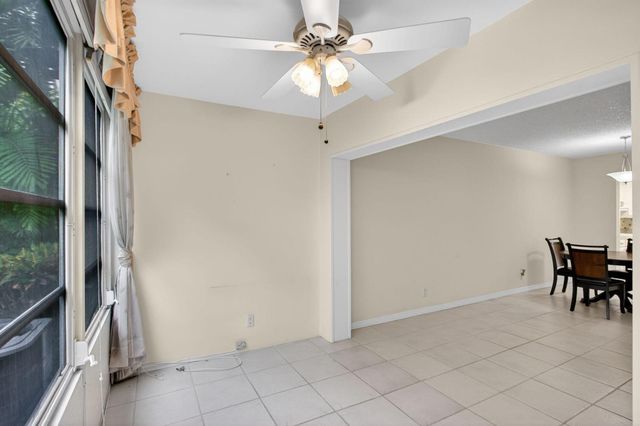 2115 NE 42nd Court 109n, Lighthouse Point, FL 33064