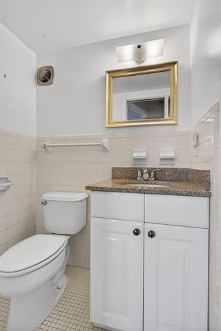 2115 NE 42nd Court 109n, Lighthouse Point, FL 33064