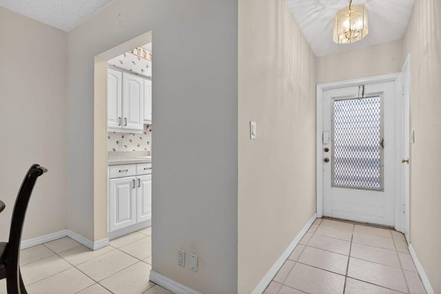 2115 NE 42nd Court 109n, Lighthouse Point, FL 33064