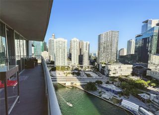 92 SW 3rd St 2602, Miami, FL 33130