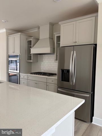 7614 RIVER REACH RD, Windsor Mill, MD 21244