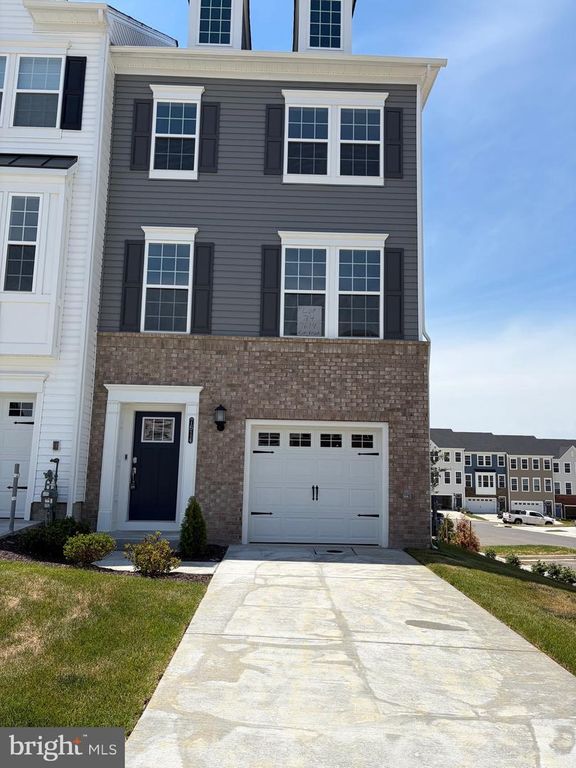 7614 RIVER REACH RD, Windsor Mill, MD 21244