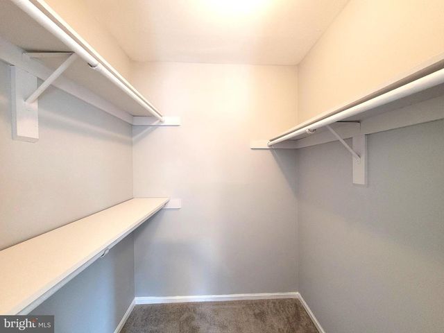4552 KING EDWARD CT, Annandale, VA 22003