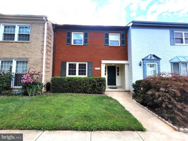 4552 KING EDWARD CT, Annandale, VA 22003