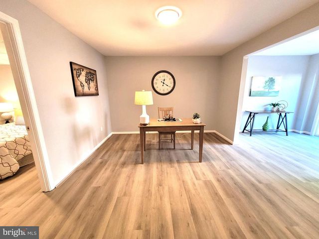4552 KING EDWARD CT, Annandale, VA 22003