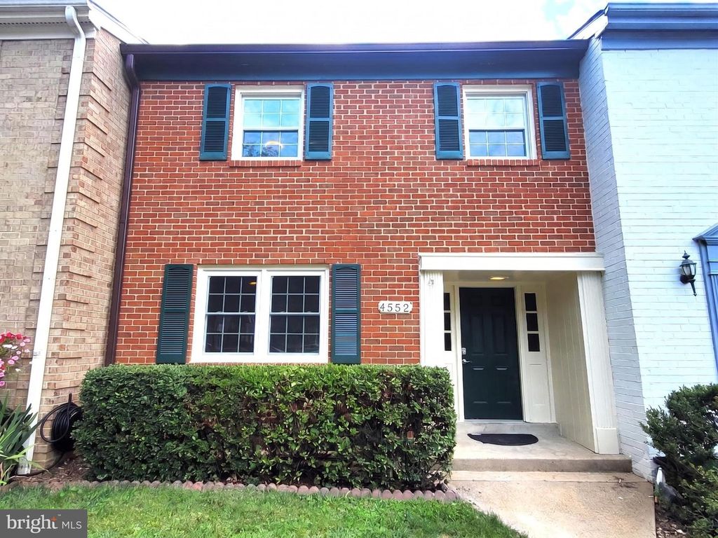 4552 KING EDWARD CT, Annandale, VA 22003