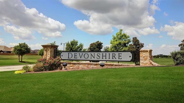 986 Knoxbridge Road, Forney, TX 75126