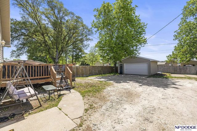 911 W Military Avenue, Fremont, NE 68025