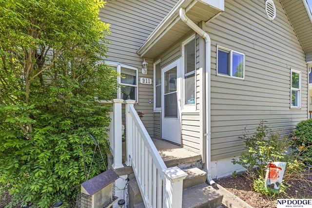 911 W Military Avenue, Fremont, NE 68025