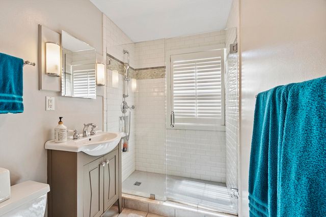 343 Holden Wood Rd, Concord, MA 01742