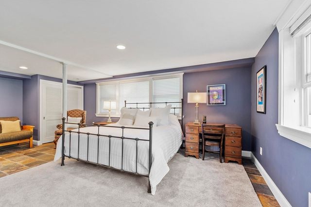 343 Holden Wood Rd, Concord, MA 01742
