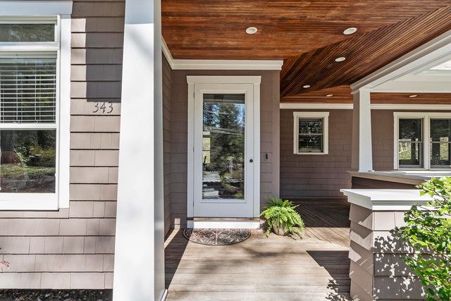 343 Holden Wood Rd, Concord, MA 01742