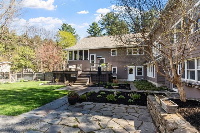343 Holden Wood Rd, Concord, MA 01742