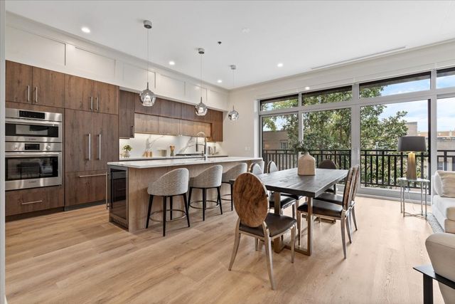 3951 N Wayne Avenue 308, Chicago, IL 60613