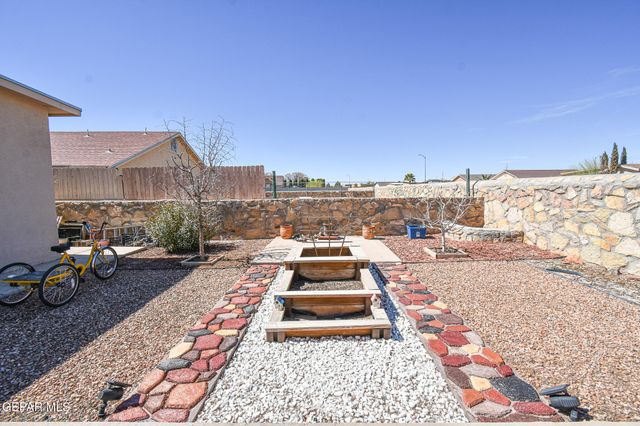 14333 DESERT CACTUS Drive, Horizon City, TX 79928